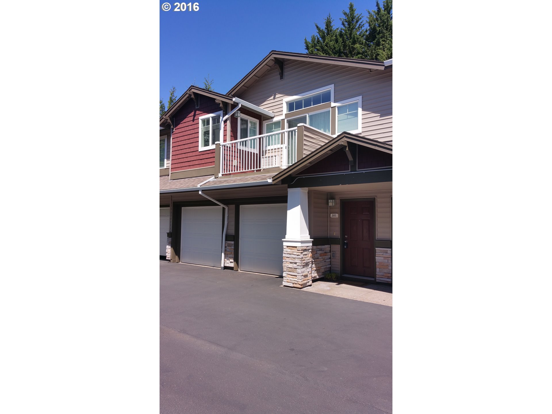 14905 Southwest Sandhill Loop, Unit 202 Beaverton, OR 97007 - Photo 1 of 9 Gallery Image 1