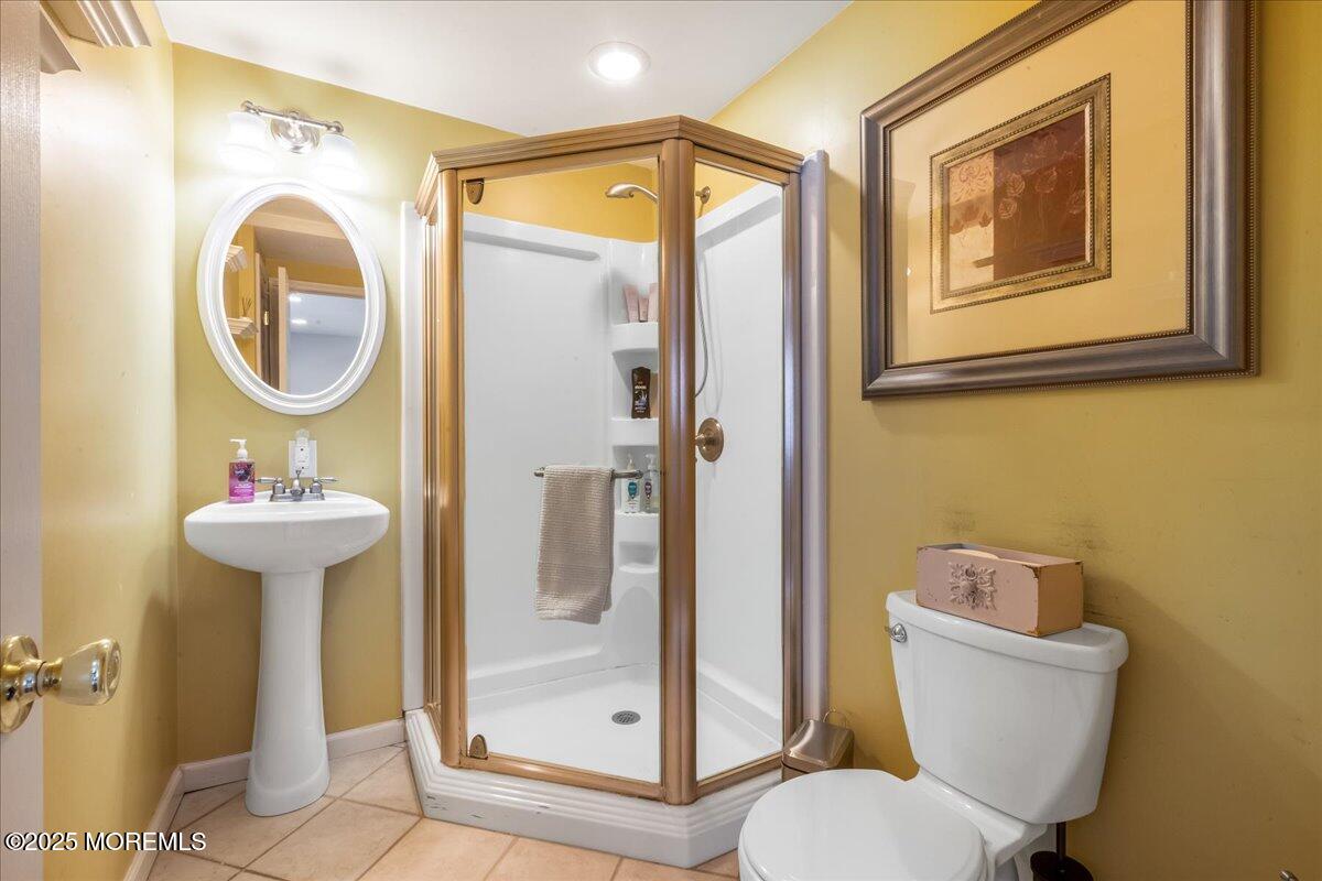 3 Independence Way Howell, NJ 07731 - Photo 18 of 38 20-Image-20