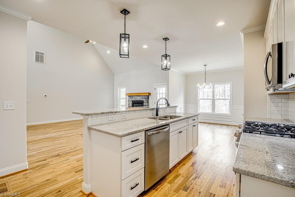 286 Pipers Ridge West Winston-Salem, NC 27127 - Photo 16 of 50 Gallery Image 16