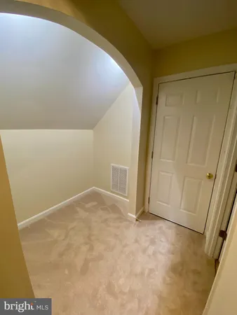 $2,900 | 9504 South Royal Crest Court, Fredericksburg, VA 22408