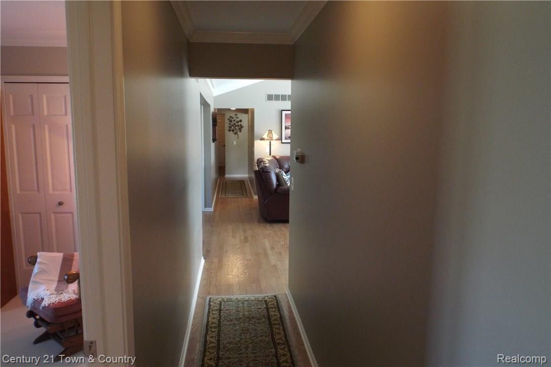 6384 Perry Road Grand Blanc, MI 48439 - Photo 34 of 77 Excellent trim workmanship.
