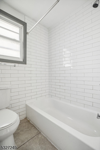 143 Valley Road, Unit 1R Montclair, NJ 07042 - Photo 13 of 18