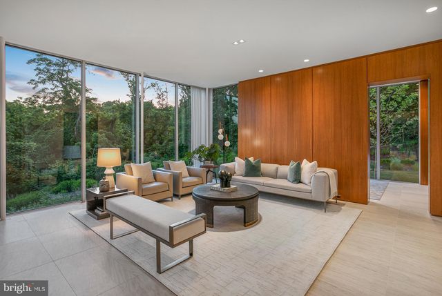 $8,800,000 | 4640 Cathedral Avenue Northwest, Washington, DC 20016