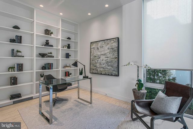 $8,800,000 | 4640 Cathedral Avenue Northwest, Washington, DC 20016