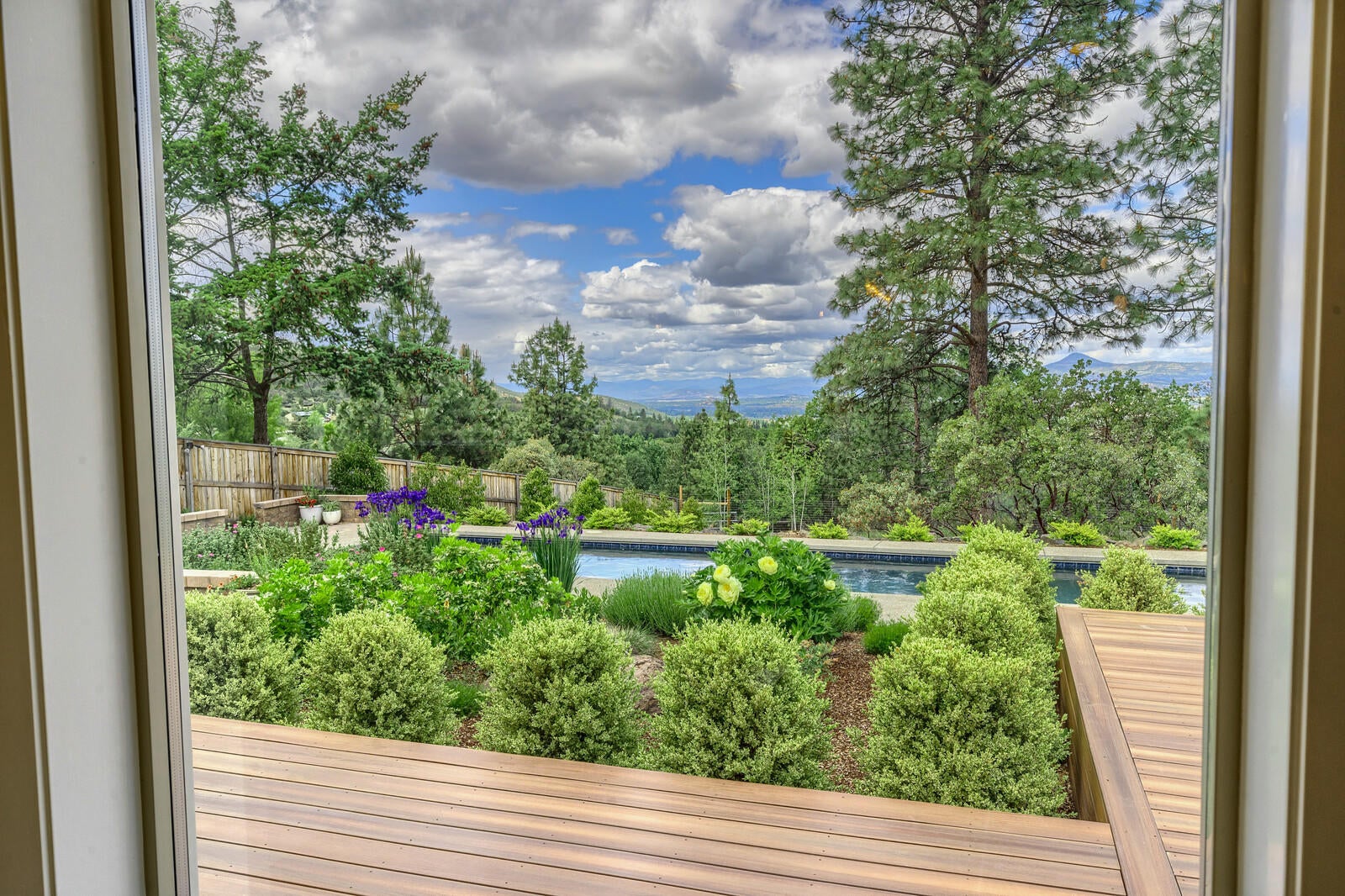 8696 Yank Gulch Road Talent, OR 97540 - Photo 41 of 60 66_YGR_66_mls