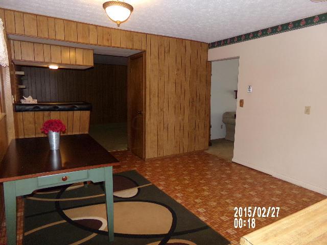129 Redmond Road Columbus, OH 43228 - Photo 12 of 13 Gallery Image 12