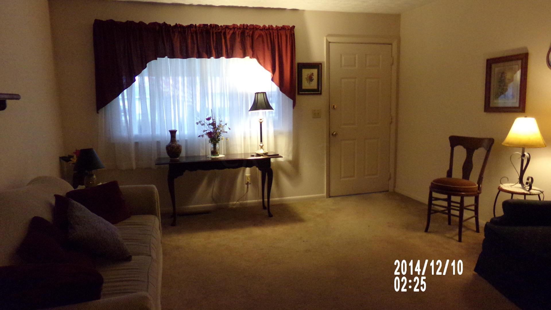 129 Redmond Road Columbus, OH 43228 - Photo 4 of 13 Gallery Image 4