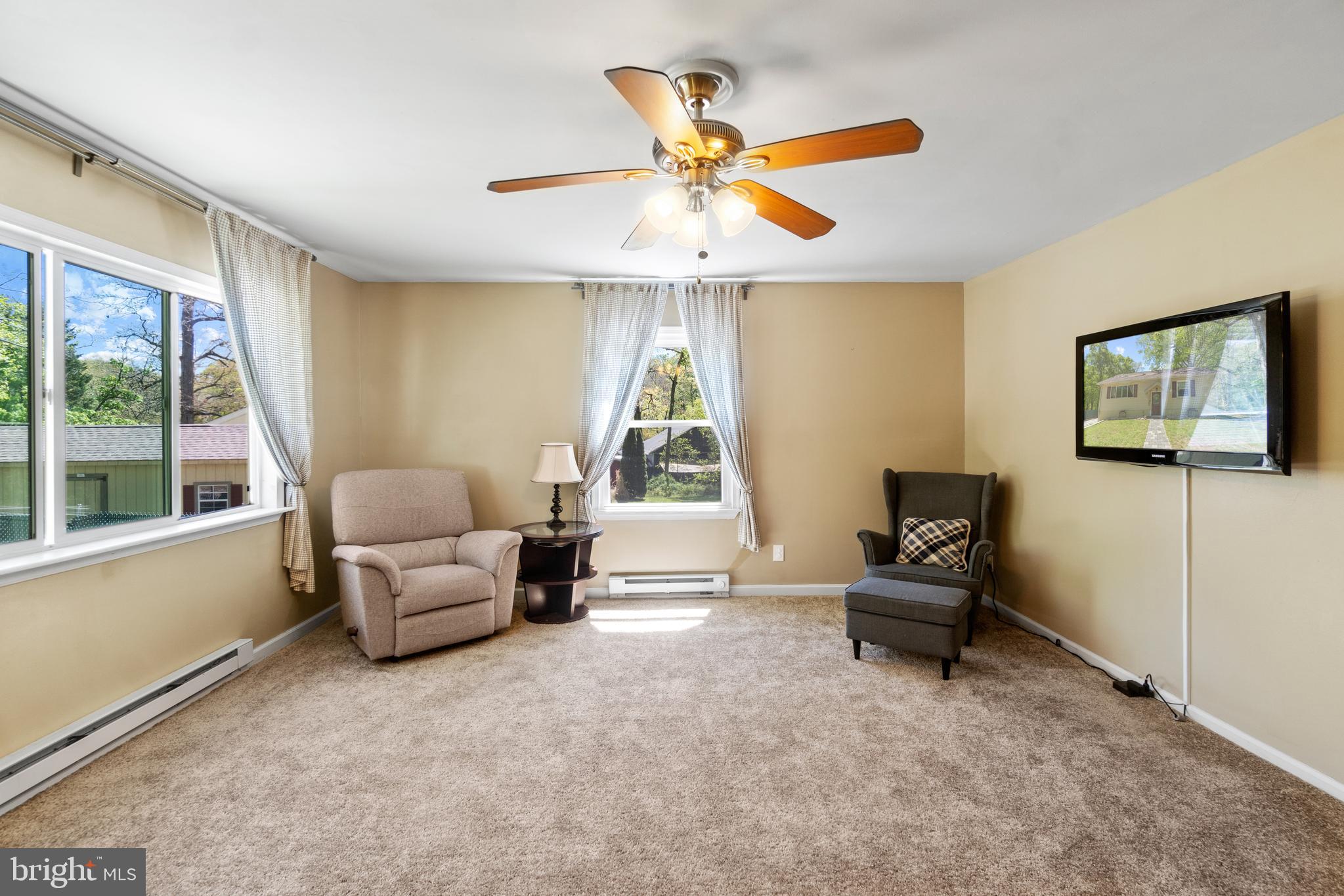105 Shady Beach Road North East, MD 21901 - Photo 2 of 39 Gallery Image 2