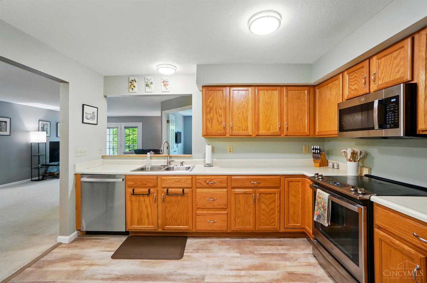 837 Neeb Road, Unit 2 Cincinnati, OH 45233 - Photo 13 of 36 Gallery Image 13