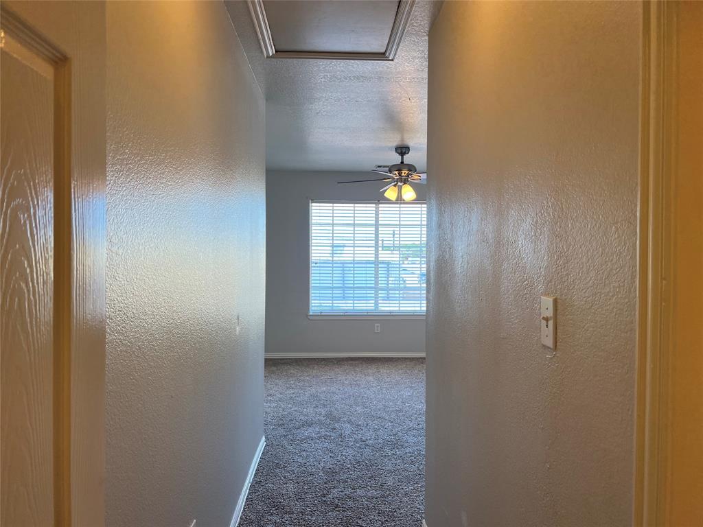 4027 Preferred Place Dallas, TX 75237 - Photo 20 of 27 a view of an empty room with a window