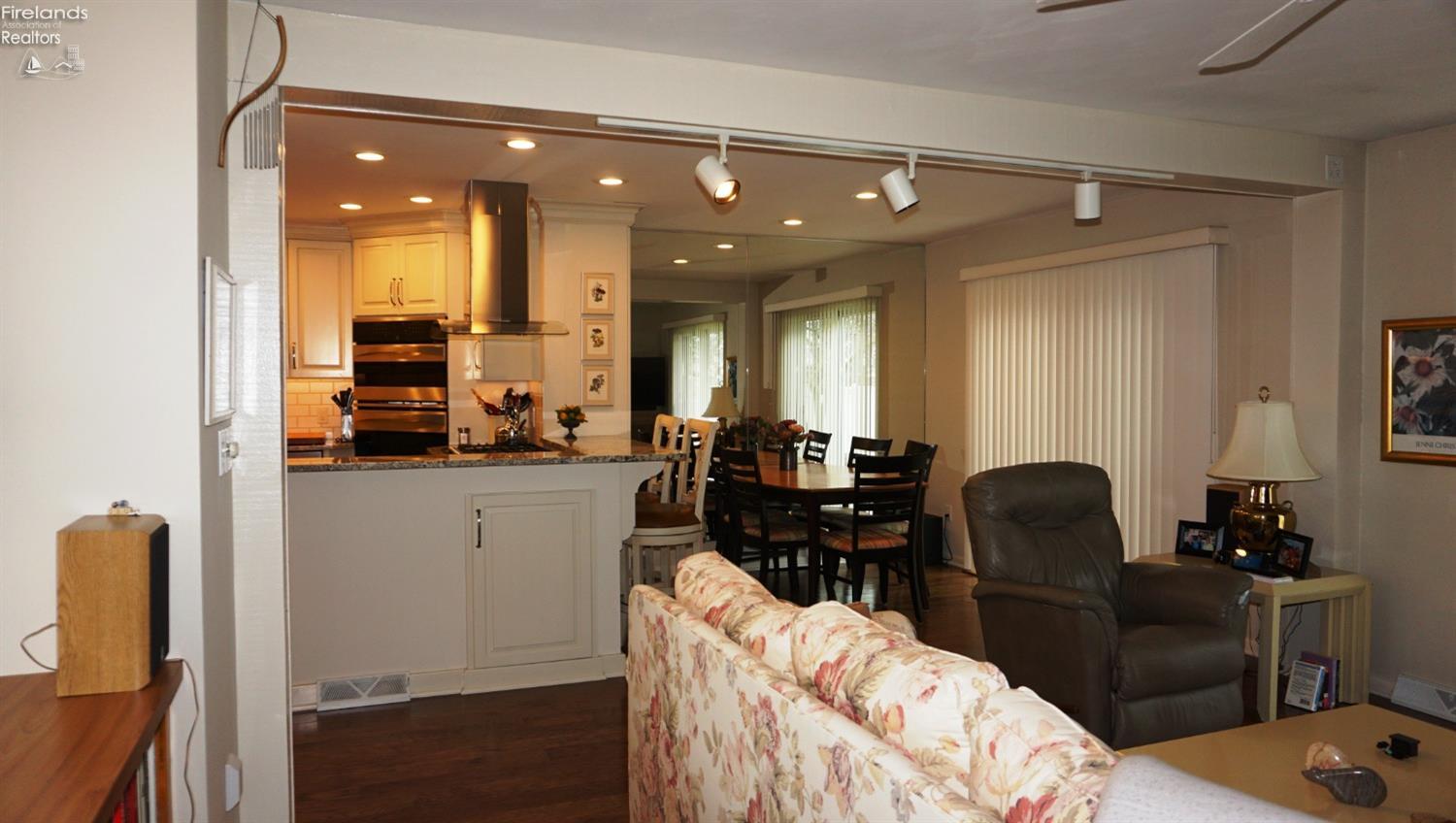 301 Orangewood Road Huron, OH 44839 - Photo 16 of 40 Gallery Image 16
