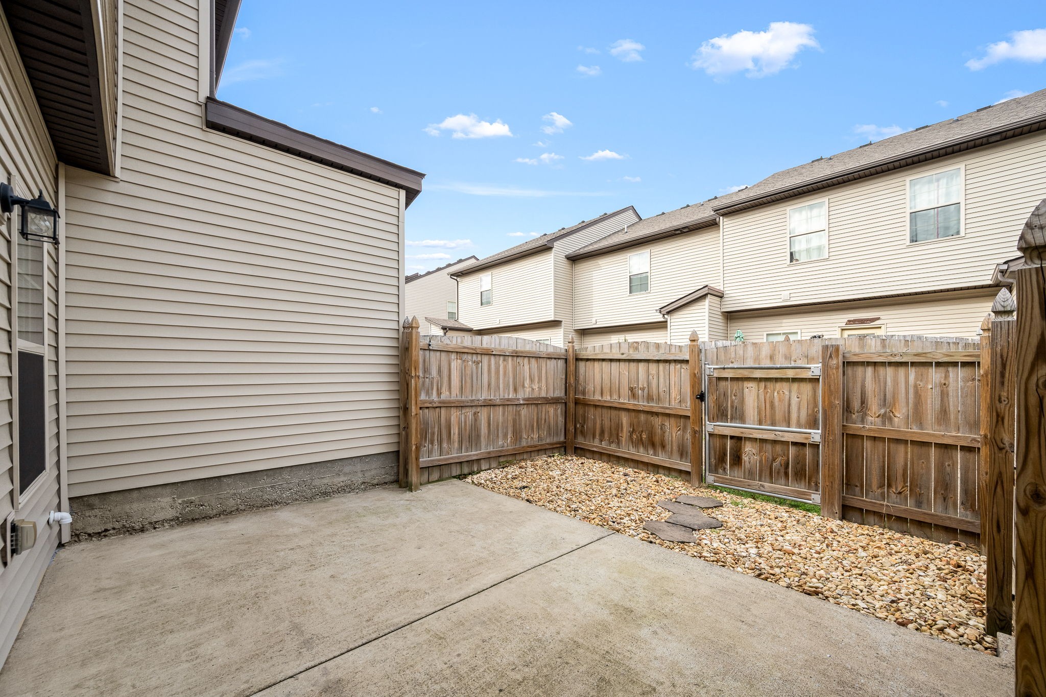 5322 Dan Post Way Murfreesboro, TN 37128 - Photo 33 of 39 a view of a garage