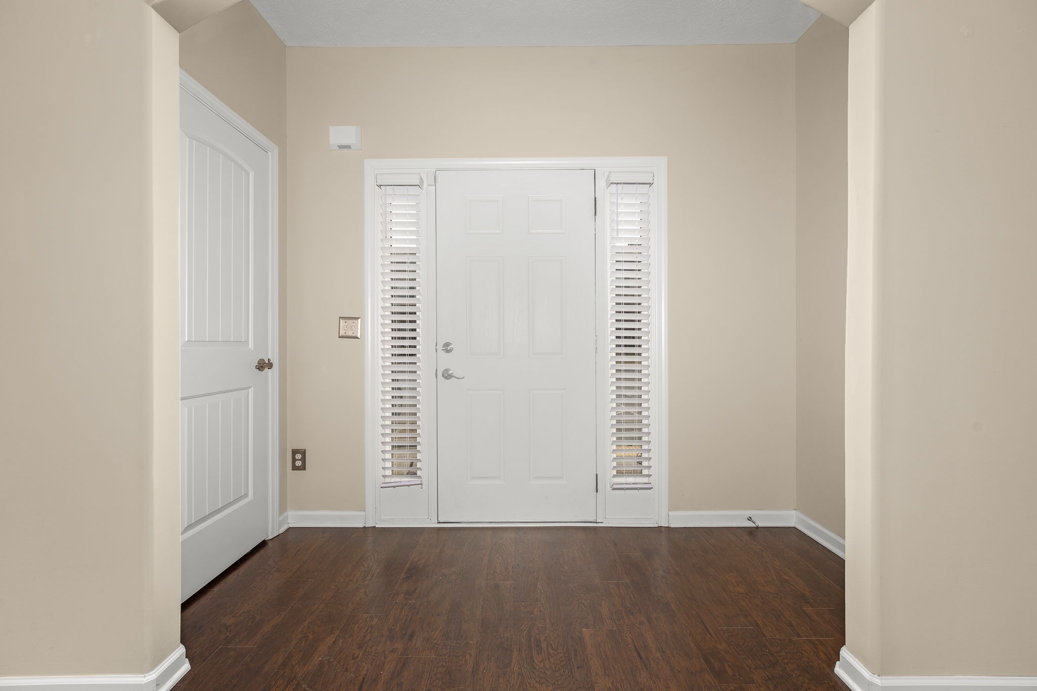 5322 Dan Post Way Murfreesboro, TN 37128 - Photo 10 of 39 an empty room with wooden floor and windows