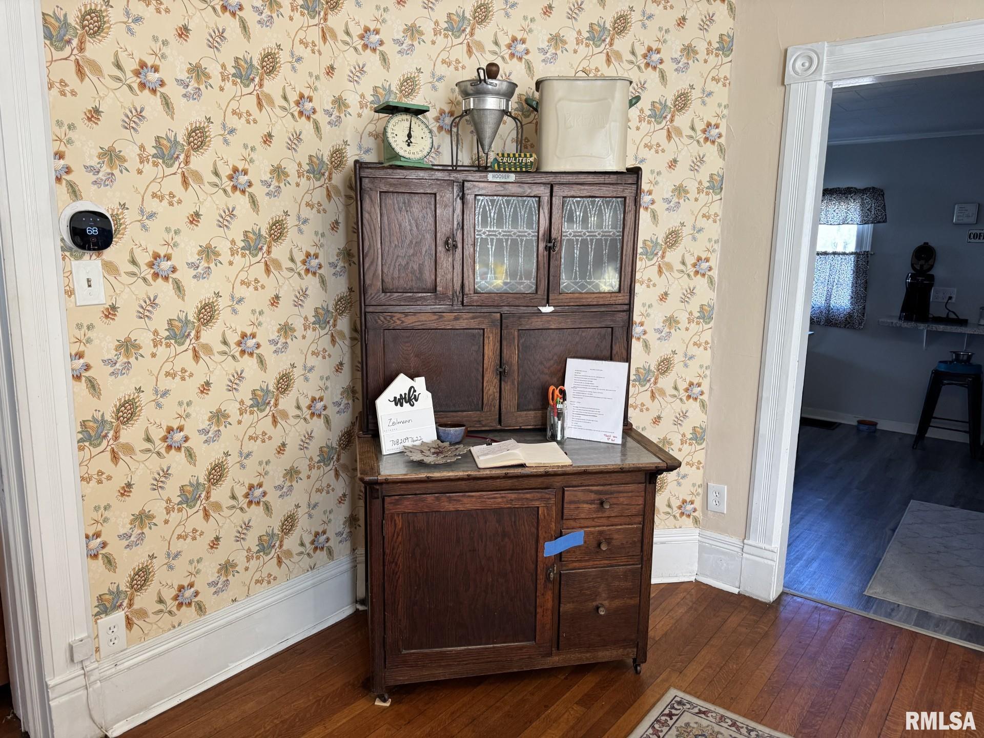 352 East State Street Jacksonville, IL 62650 - Photo 12 of 27