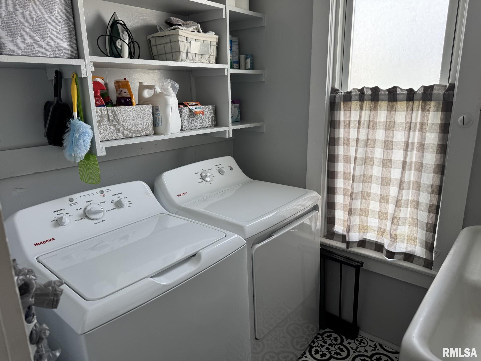 352 East State Street Jacksonville, IL 62650 - Photo 14 of 27