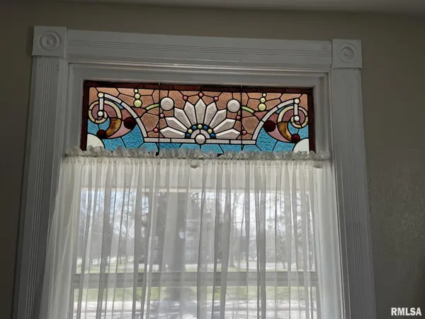 $115,000 | 352 East State Street, Jacksonville, IL 62650