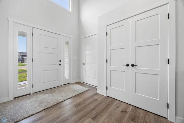 $417,000 | 300 Pr Drive North, Hankinson, ND 58041