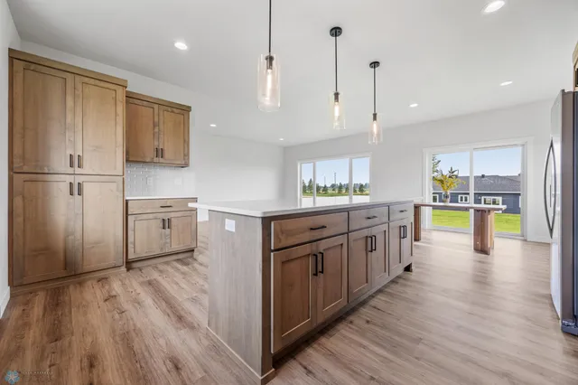 $417,000 | 300 Pr Drive North, Hankinson, ND 58041