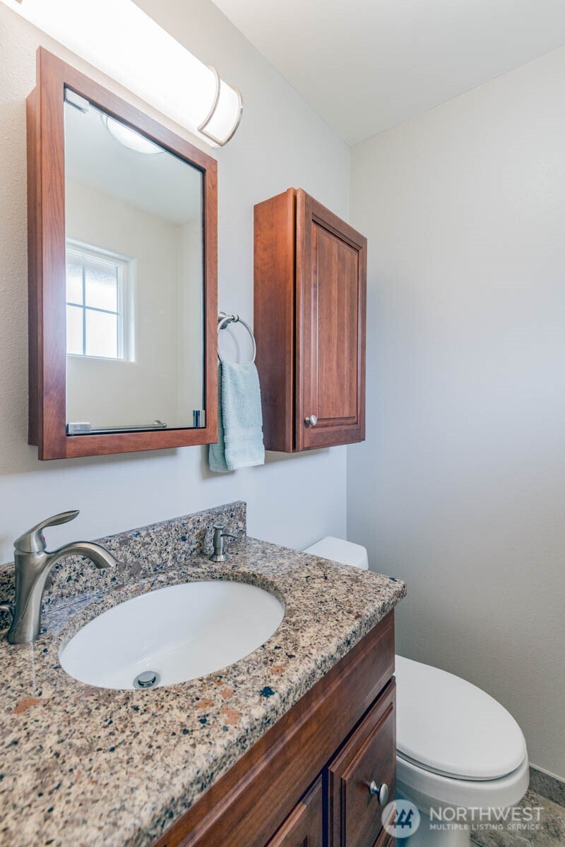 5207 Erlands Point Road Northwest Bremerton, WA 98312 - Photo 22 of 37