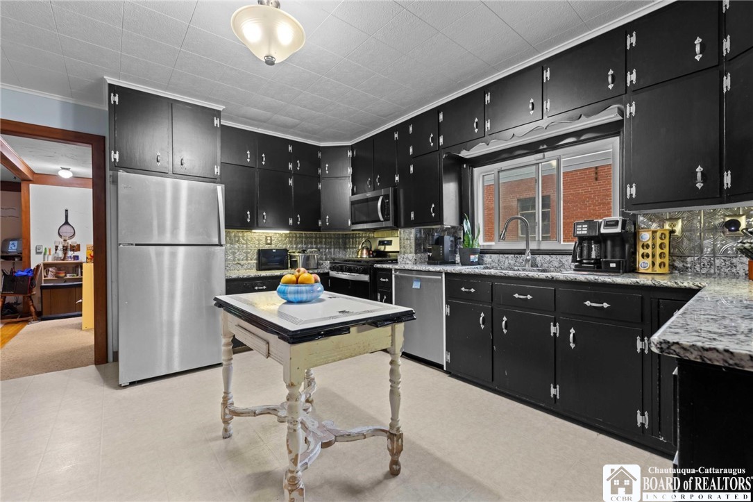 17 Haskell Avenue Arcade, NY 14009 - Photo 5 of 31