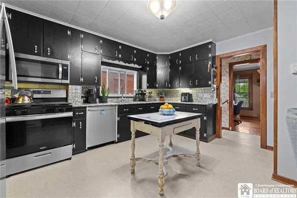 $222,000 | 17 Haskell Avenue, Arcade, NY 14009