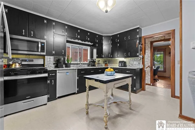 $235,000 | 17 Haskell Avenue, Arcade, NY 14009