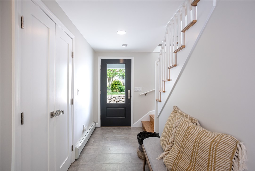 30 Standish Road Jamestown, RI 02835 - Photo 5 of 45