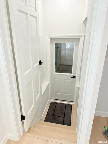 $415,000 | 19 Wildwood Drive, Mount Vernon, IL 62864