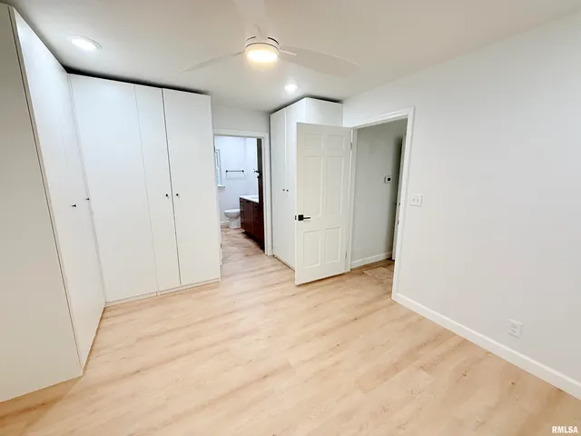 $415,000 | 19 Wildwood Drive, Mount Vernon, IL 62864