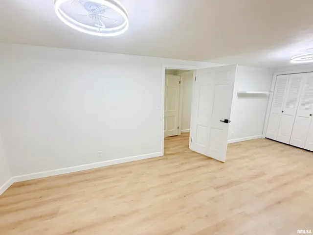 $415,000 | 19 Wildwood Drive, Mount Vernon, IL 62864