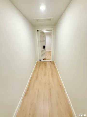 $415,000 | 19 Wildwood Drive, Mount Vernon, IL 62864