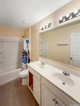 $2,300 | 10535 Noble Canyon, San Antonio, TX 78254