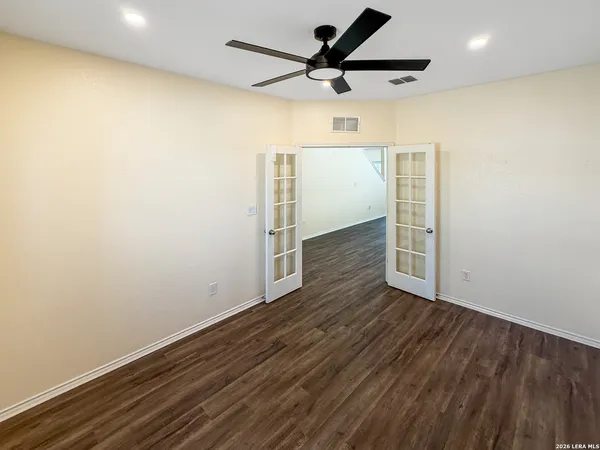 $2,300 | 10535 Noble Canyon, San Antonio, TX 78254