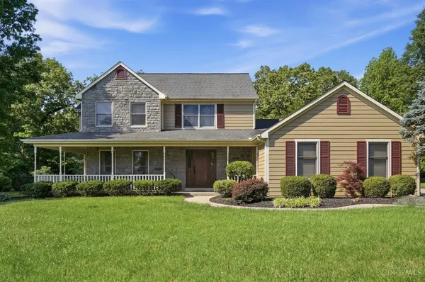 $625,000 | 2215 Trappers Knoll Court, Batavia, OH 45103