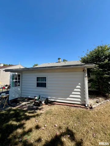 $40,000 | 913 Hawley Avenue, Taylorville, IL 62568