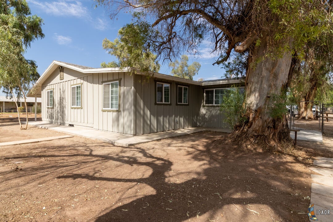 1885 Derrick Road El Centro, CA 92243 - Photo 26 of 29 Gallery Image 26