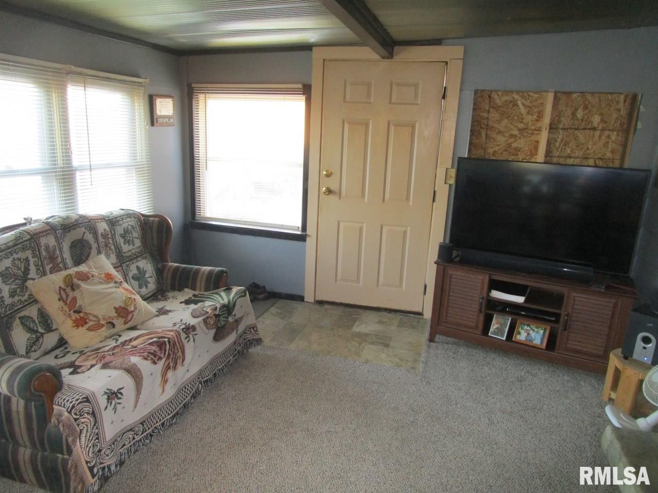 109 East 8th Street Canton, IL 61520 - Photo 43 of 50