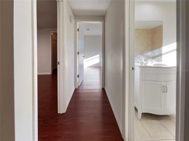 $330,000 | 2132 McIntosh Road, Sarasota, FL 34232