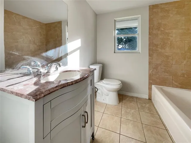 $330,000 | 2132 McIntosh Road, Sarasota, FL 34232