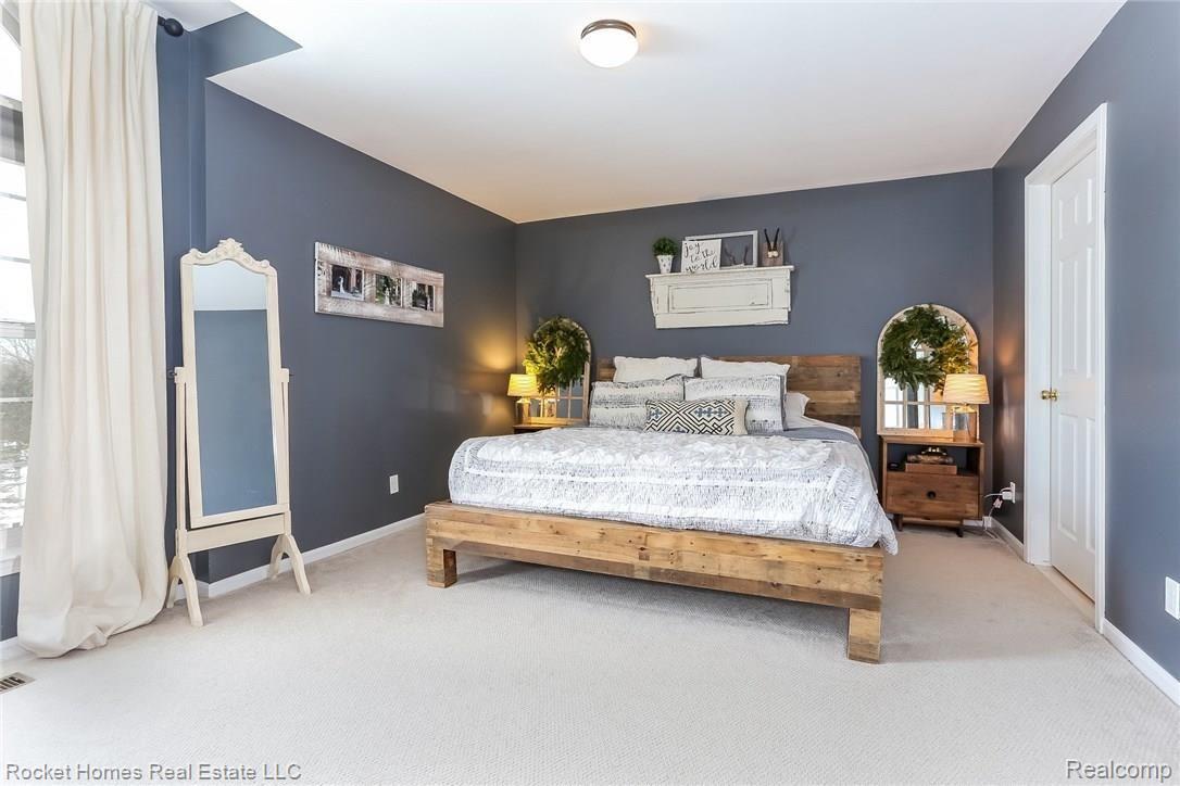 5301 Brookemonte Circle Rochester, MI 48306 - Photo 13 of 30 014-Master_Bedroom-5174716-medium.jpg