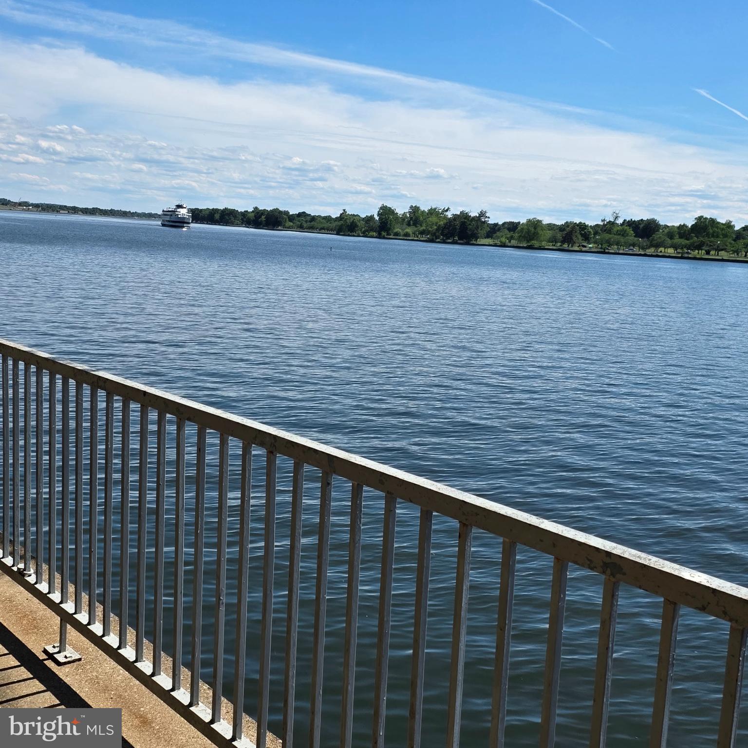 1435 4th Street Southwest, Unit B617 Washington, DC 20024 - Photo 28 of 30 Waterfront