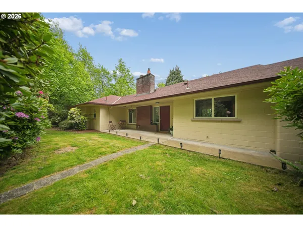 $524,900 | 6930 Southwest Brier Place, Portland, OR 97239
