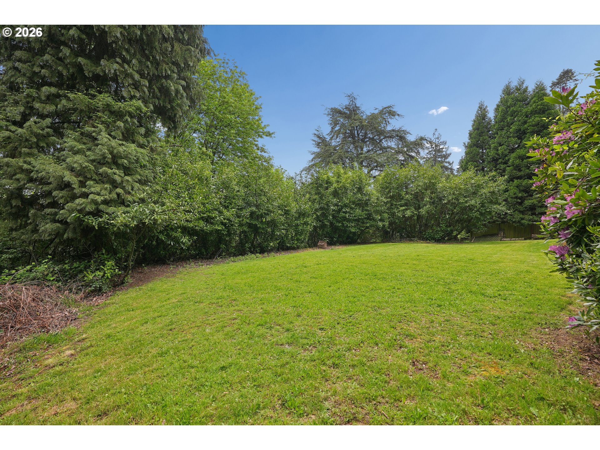 6930 Southwest Brier Place Portland, OR 97239 - Photo 31 of 35 Yard