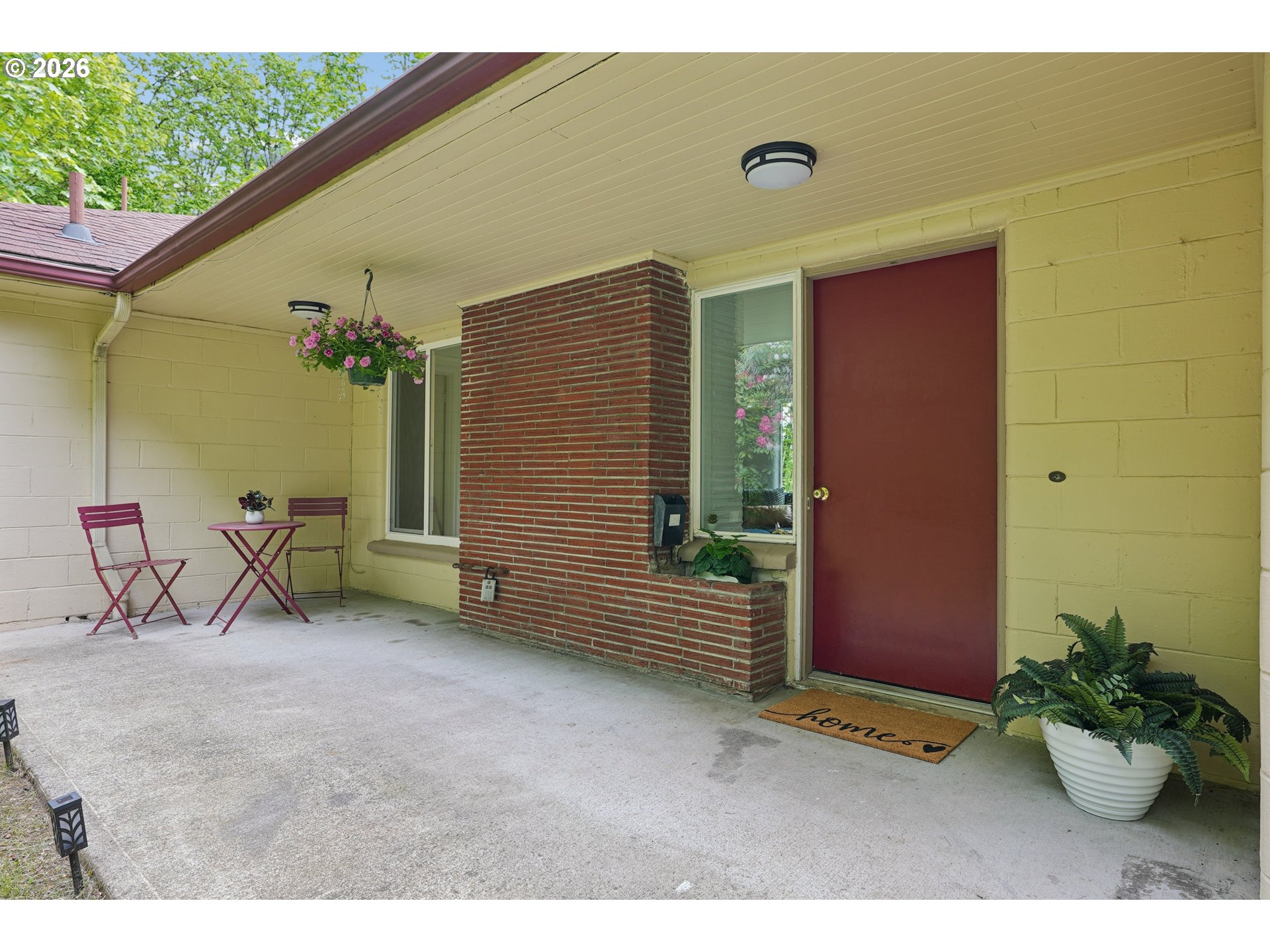 6930 Southwest Brier Place Portland, OR 97239 - Photo 5 of 35 Porch
