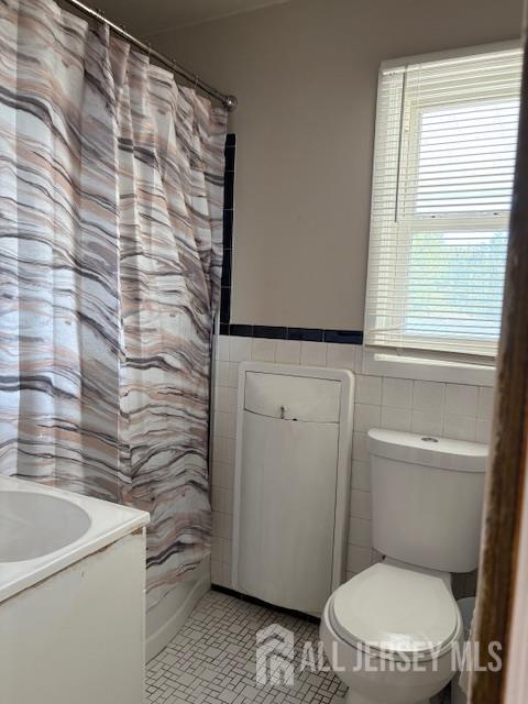 91 Corey Street Fords, NJ 08863 - Photo 13 of 25