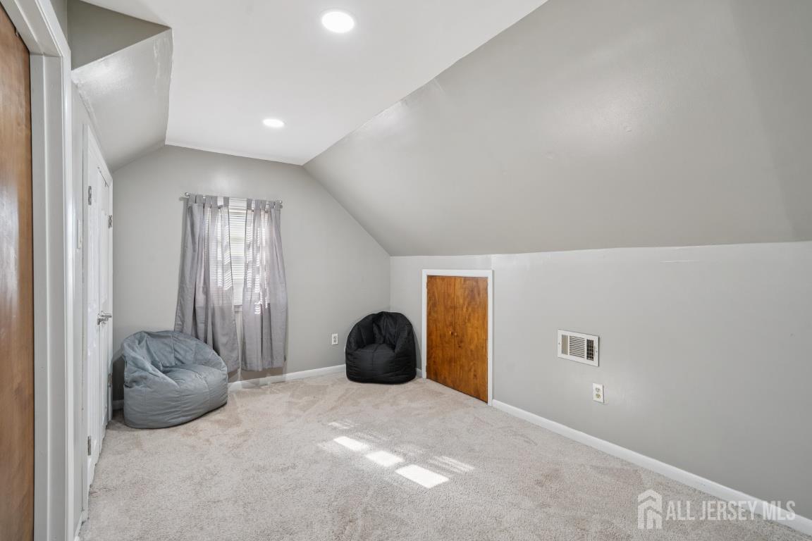 91 Corey Street Fords, NJ 08863 - Photo 17 of 25