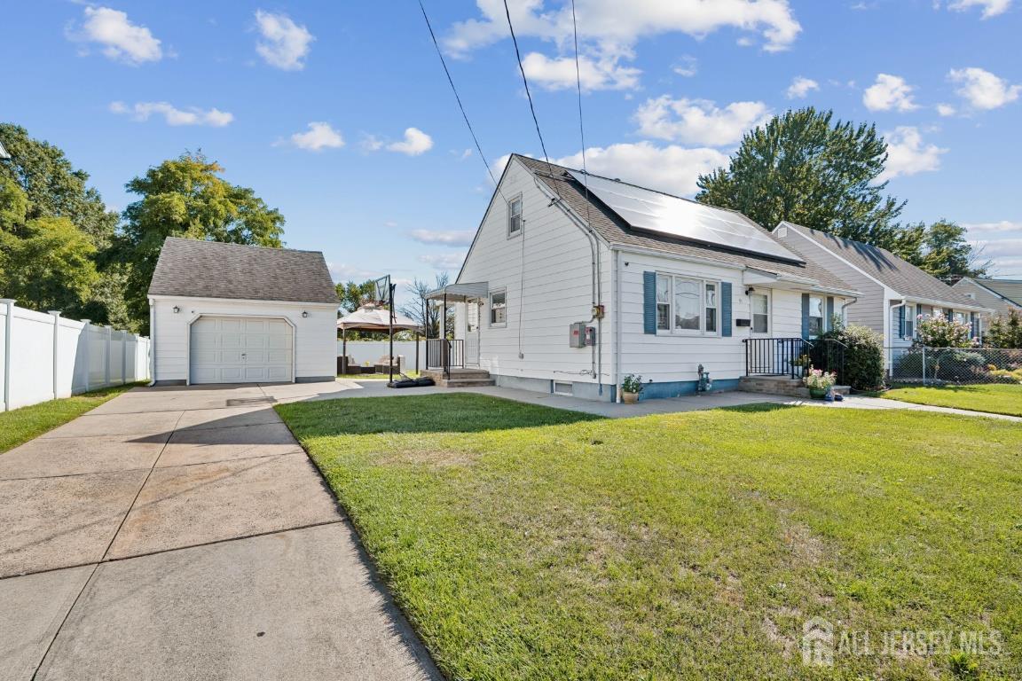 91 Corey Street Fords, NJ 08863 - Photo 2 of 25