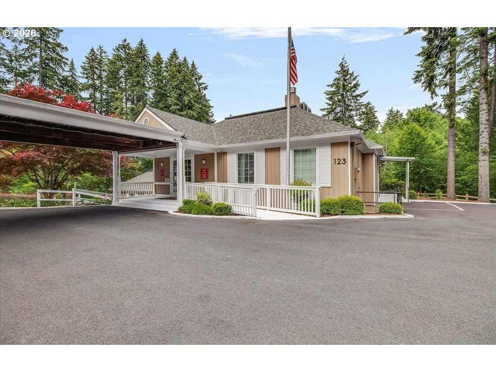 791 Southwest Valley Forge Way, Unit 345 Beaverton, OR 97006 - Photo 32 of 37