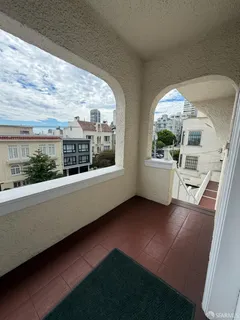 $2,995,000 | 1127 Greenwich Street, San Francisco, CA 94109