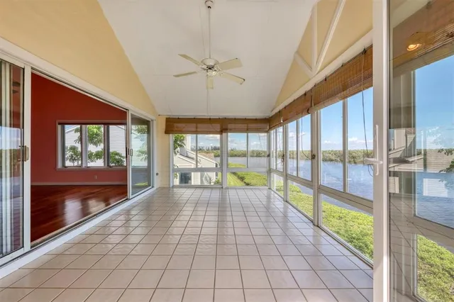 $1,250,000 | 16 Tidy Island Boulevard, Unit 16, Bradenton, FL 34210